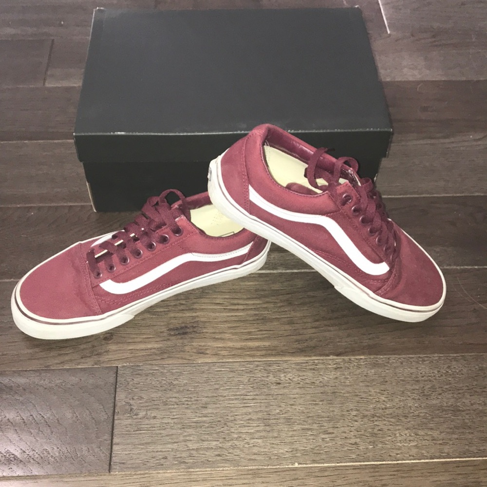 Maroon burgundy vans - Picture 2 of 4